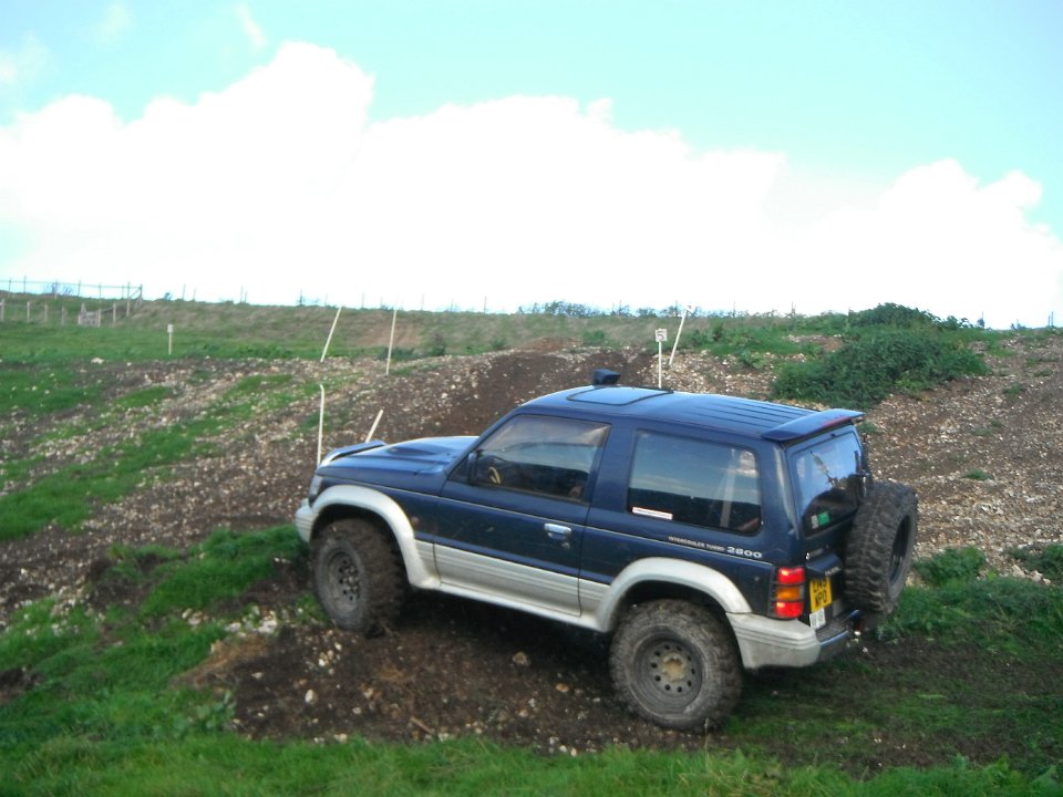 16-Oct-16 4x4 Trial Hogcliff Bottom